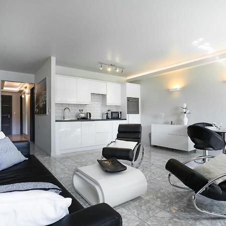2-Bedroom Apartment Pointe Croisette Peaceful Walk To The Beach Cannes Bagian luar foto